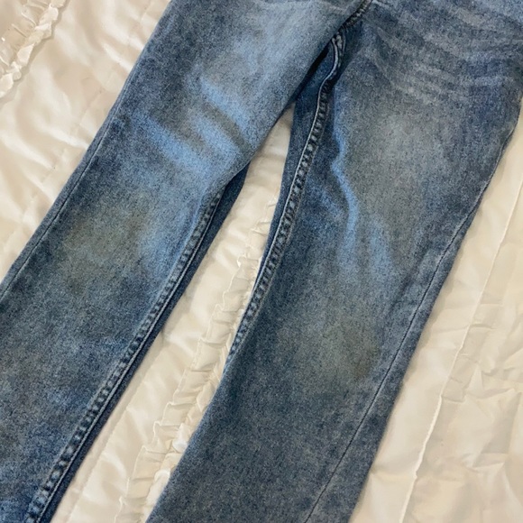 Cat and Jack super stretch skinny jeans - Picture 3 of 3